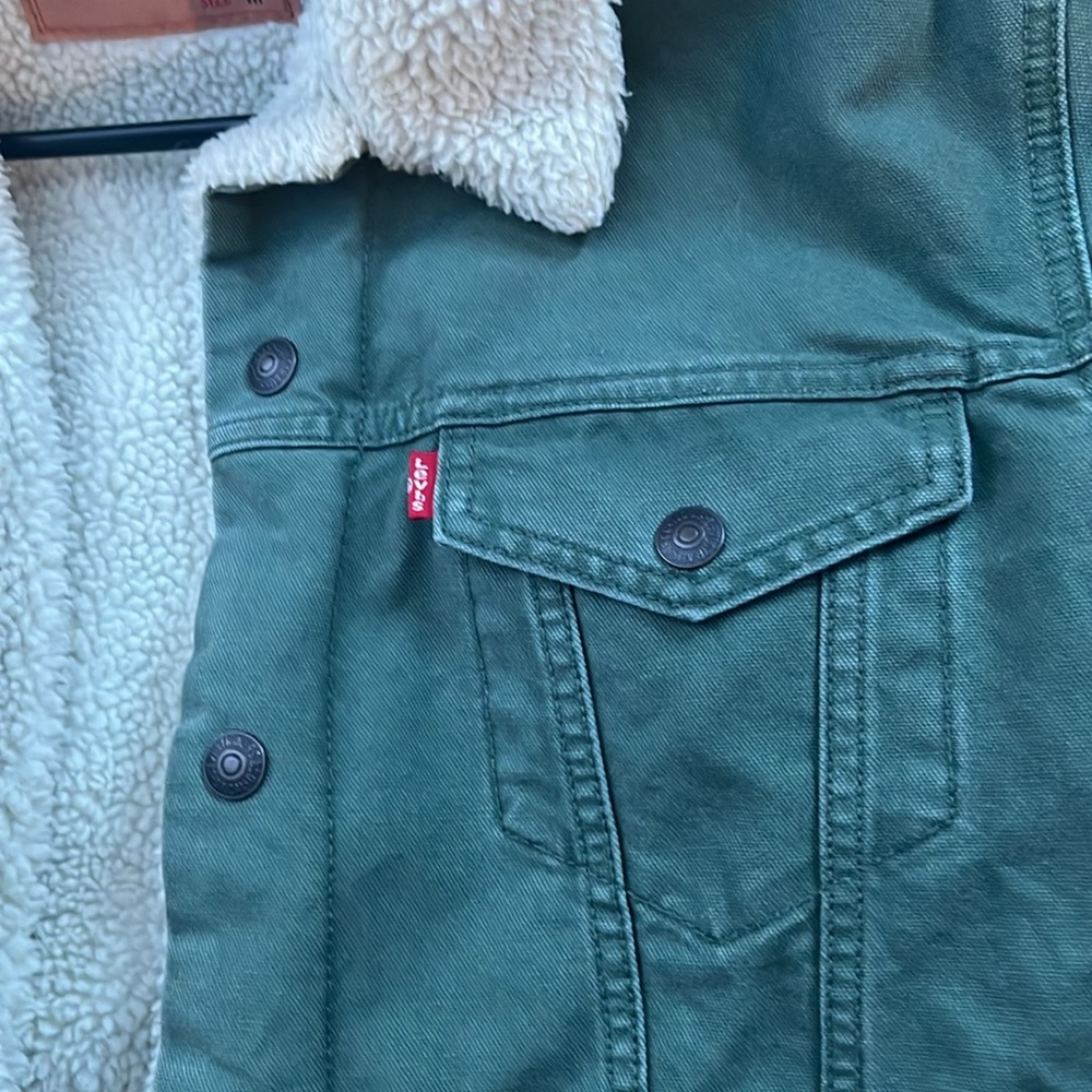 Green Levi jacket - Picture 4 of 4